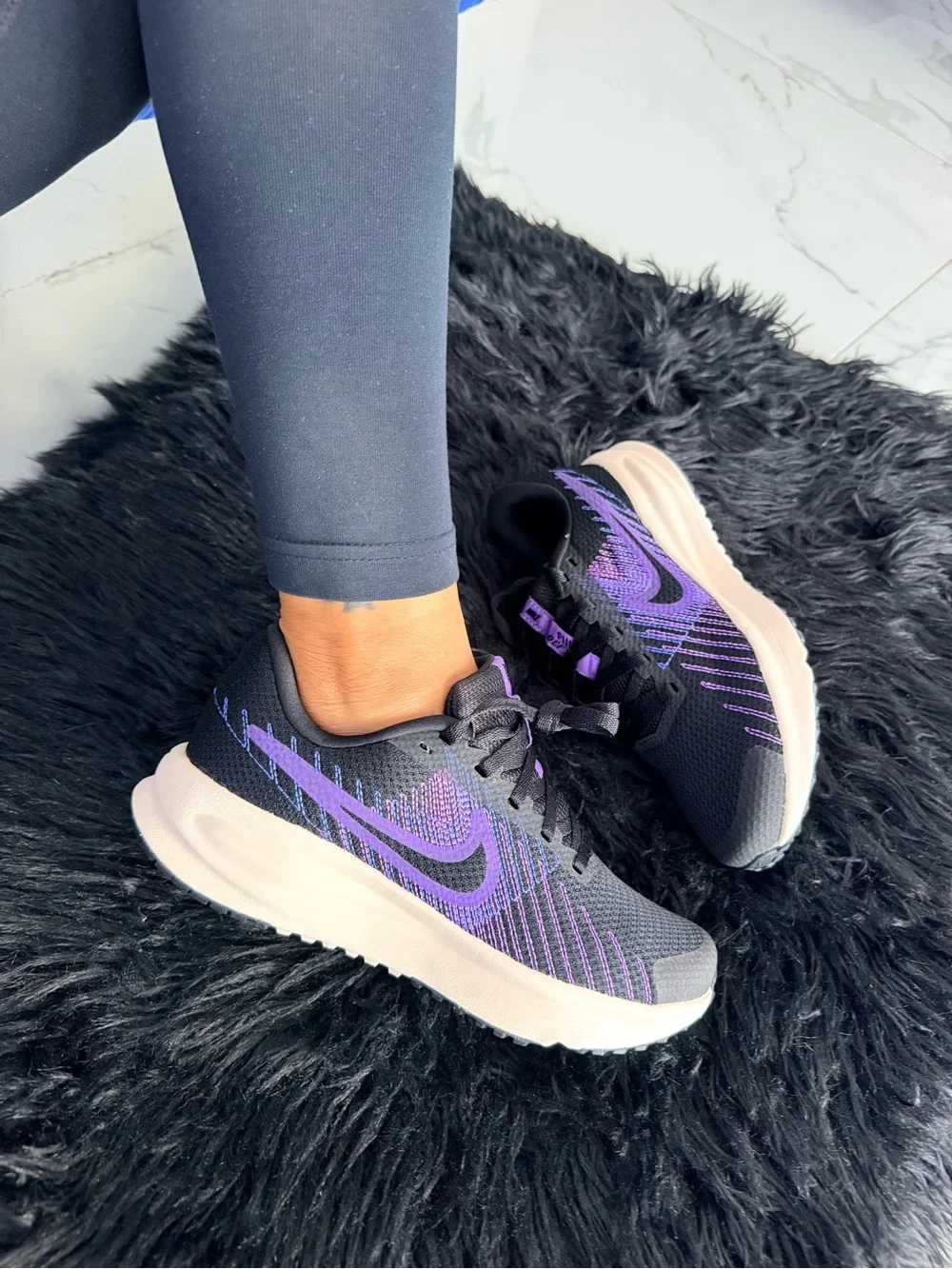 Nike Run Defy